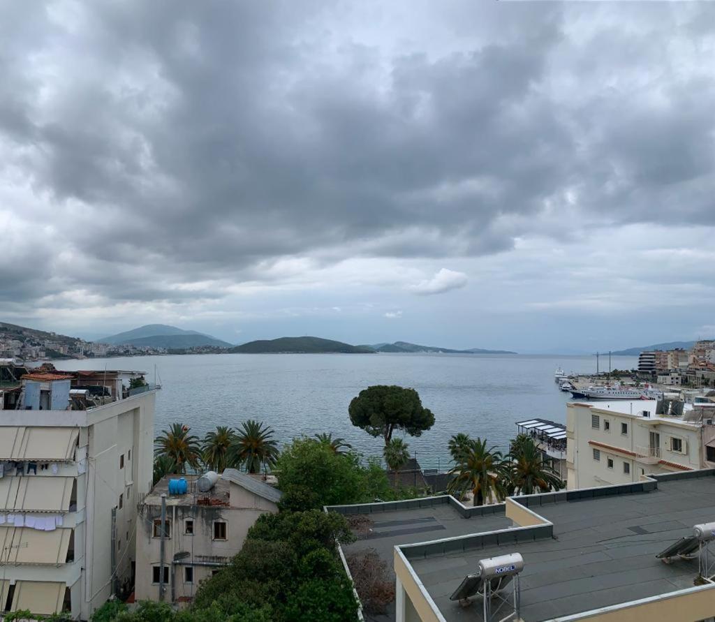 Delfin Apartments Sarandë Eksteriør billede
